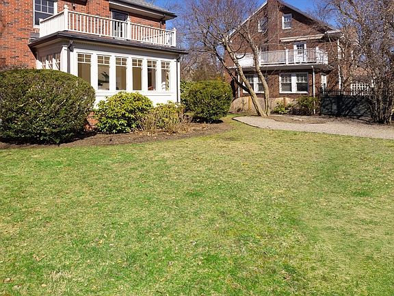 5th image of 108 Crowninshield Rd