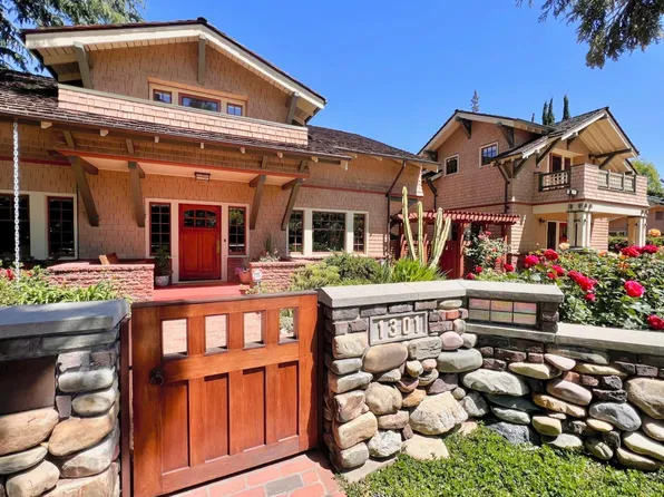 1301 Bryant St, Palo Alto, CA 94301