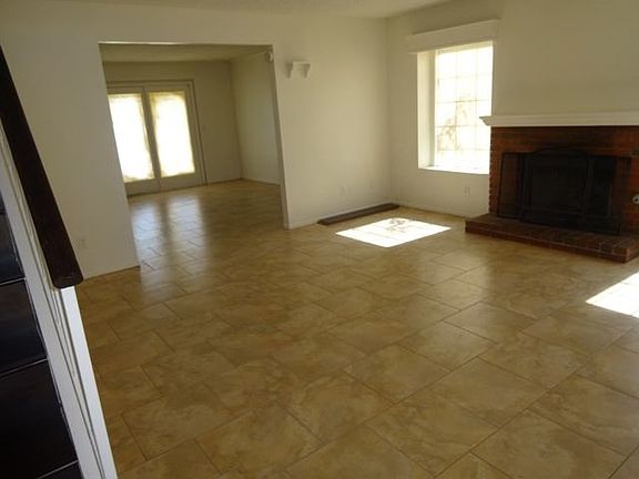 3rd image of 2800 Sodorno Ln