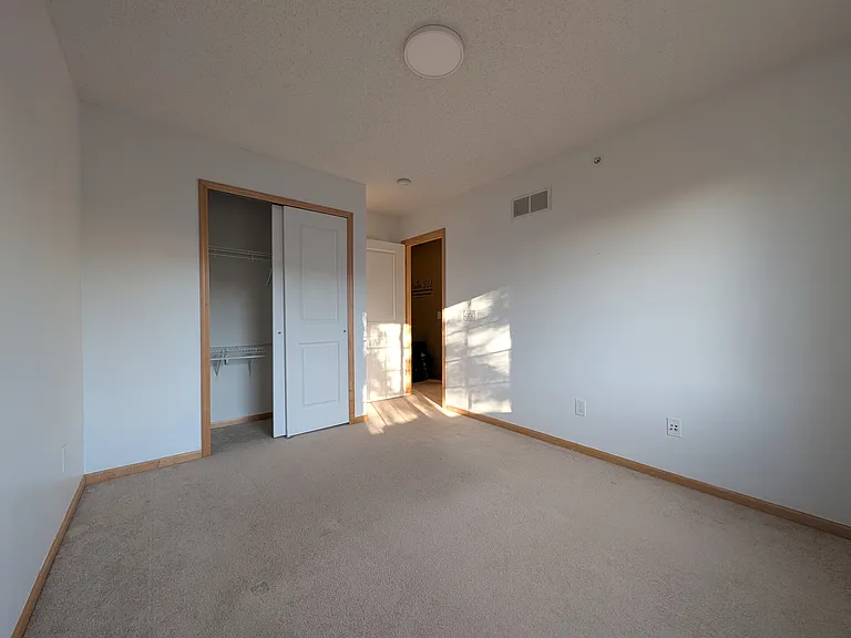 6454 Lakota Trl — Photo 18
