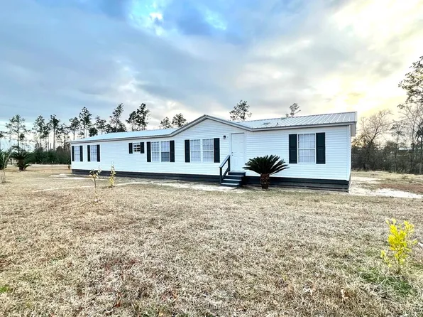 251 Deerfield Rd, Wewahitchka, FL 32465