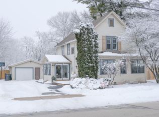 622 Spring St, Batavia, IL 60510