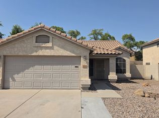 1040 W Seagull Dr, Chandler, AZ 85286