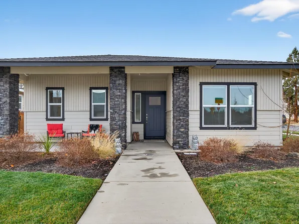559 NW Rimrock Ct, Redmond, OR 97756
