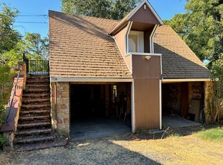 1726 Kenwood St, Sacramento, CA 95815