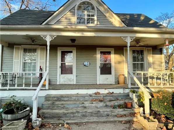 545 Sorghum Hollow Rd, New Blaine, AR 72851