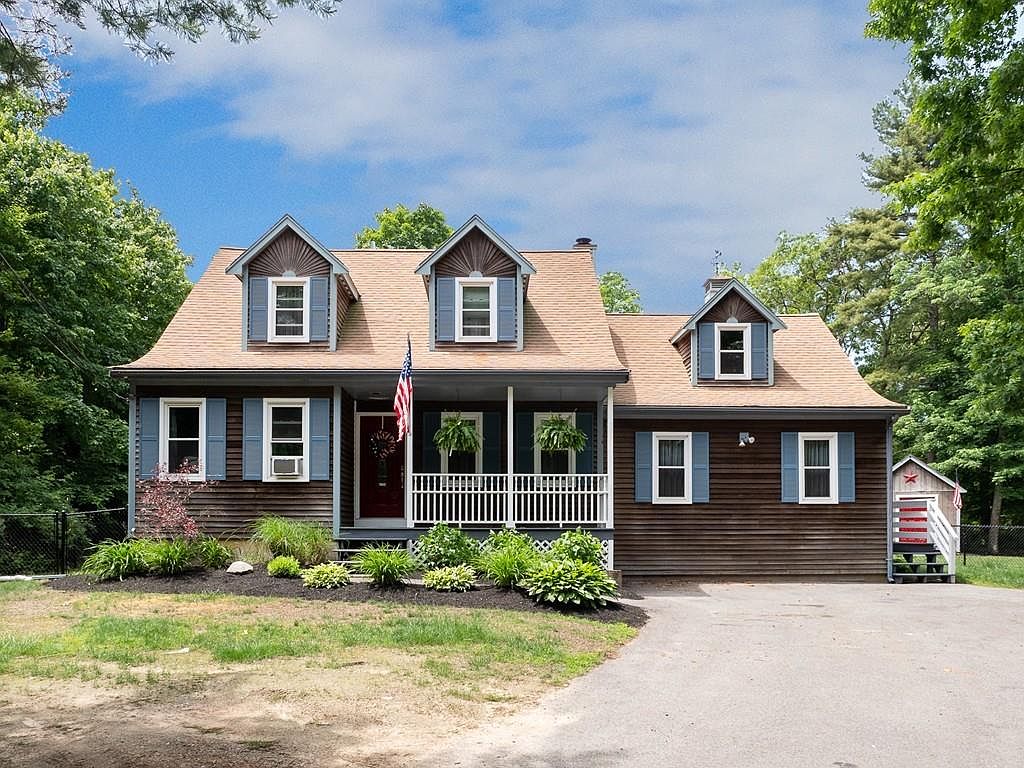 412 King Philip St, Raynham, MA 02767 Zillow