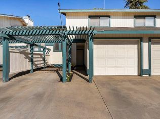 1123 S Pinkham St, Visalia, CA 93292