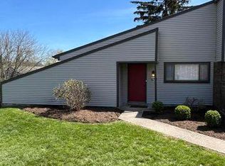 2814 Dry Ridge Ct, Villa Hills, KY 41017