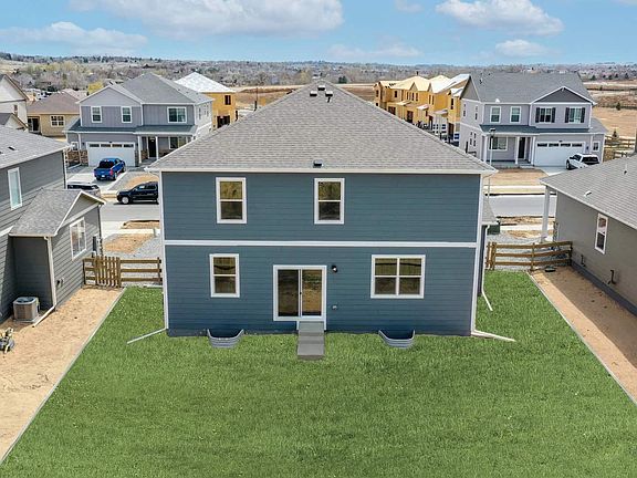 The large backyard facing Farm Land will be fenced in