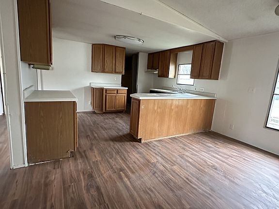 5th image of 5822 Natalie Dr #36