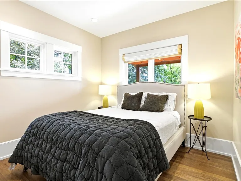 1418 E Federal Way — Photo 20