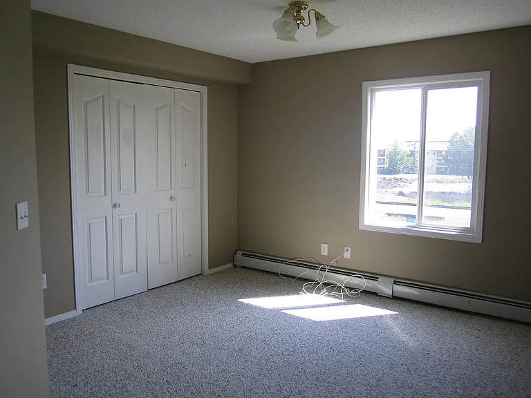 304 Mackenzie Way SW #6313 — Photo 7