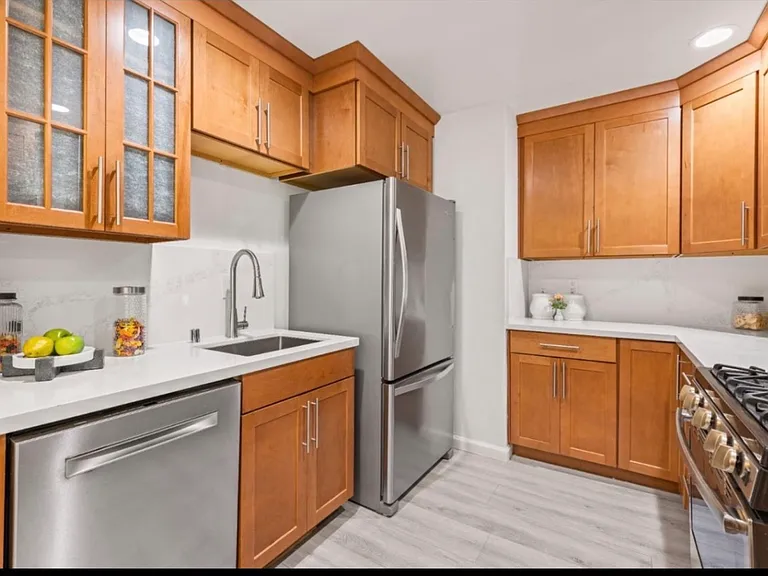 2759 Mauricia Ave #B — Photo 7