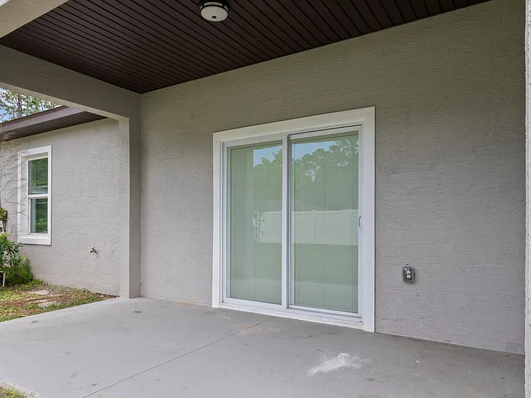 8 Regina Ln #B — Photo 22