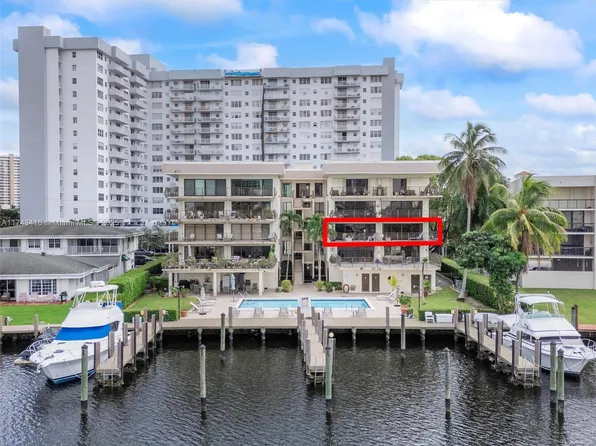 136 Golden Isles Dr APT 301, Hallandale Beach, FL 33009