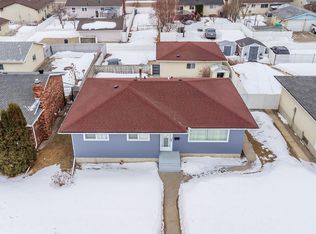 7911 Avenue Ave NW #145, Edmonton, AB T5L1E2