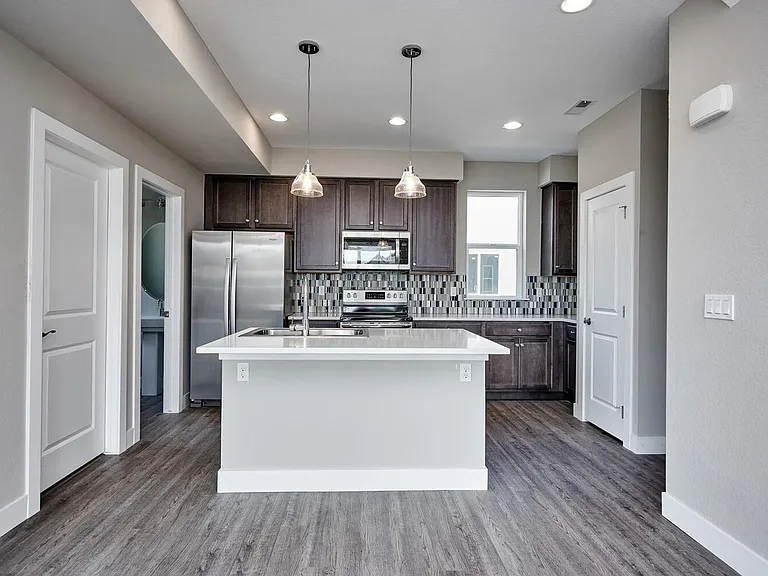 Creekline Townhomes — Photo 56