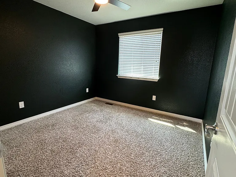 6802 Galpin Dr — Photo 26