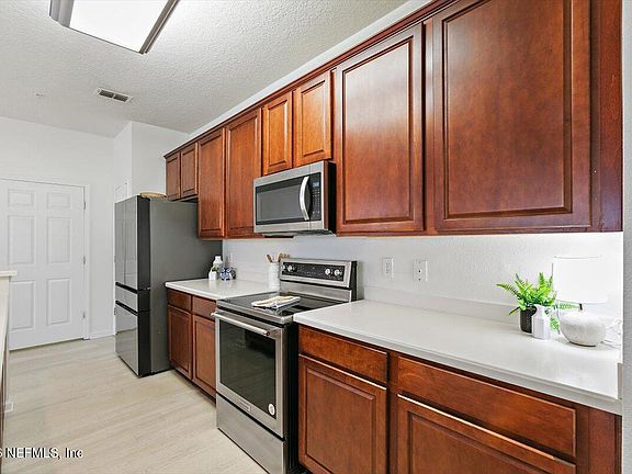 4th image of 13364 BEACH Boulevard #540