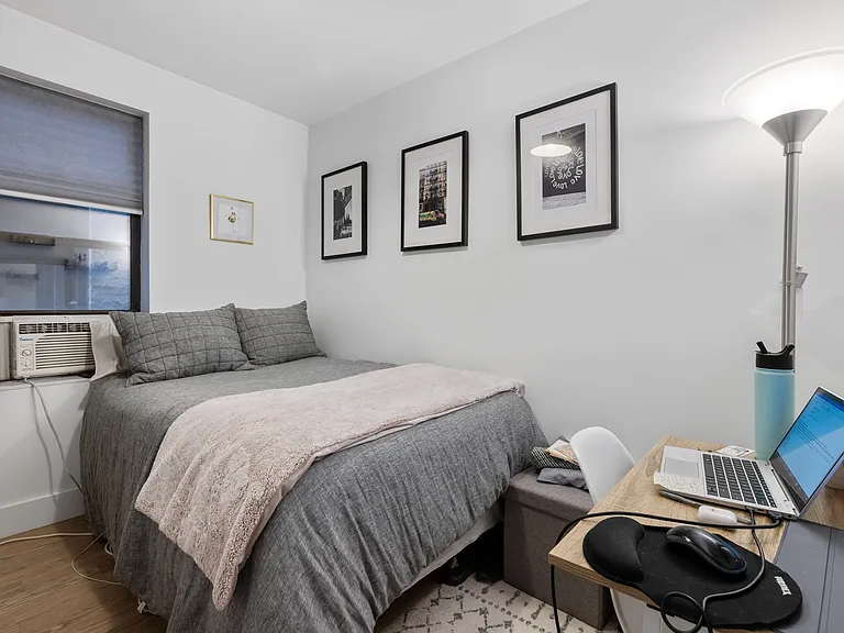 104 8th Ave #3R — Photo 3