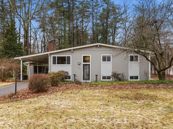 69 Robbins Rd, Sudbury, MA 01776