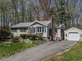 173 Beach St, Foxboro, MA 02035