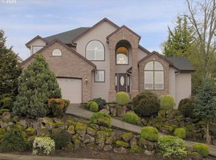 928 NW Grand Ridge Dr, Camas, WA 98607