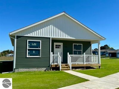 1260 Umber Dr, Traverse City, MI, 49696