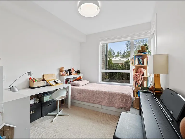 2035 Glenaire Dr #176 — Photo 8