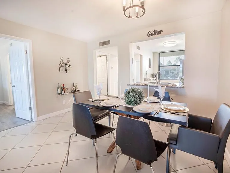 2049 Skimmer Ct W — Photo 7