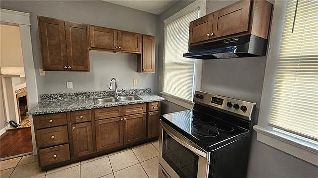 613 S Pierce St — Photo 11
