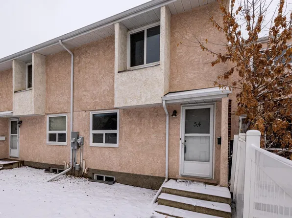 54 Lakewood Vlg NW, Edmonton, AB T6K 2B3
