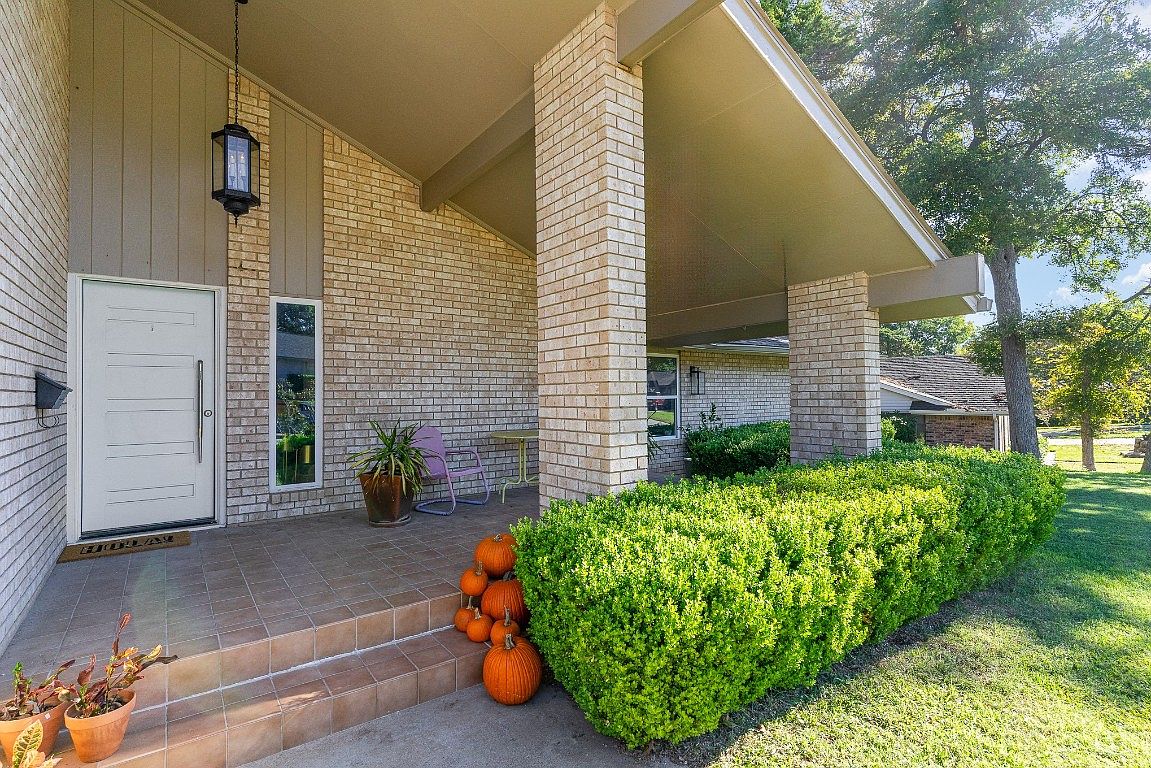 402 Willowbrook Dr, Duncanville, TX 75116 MLS 20464931 Zillow