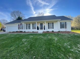 939 Meadowlark Dr, Bowling Green, KY 42103