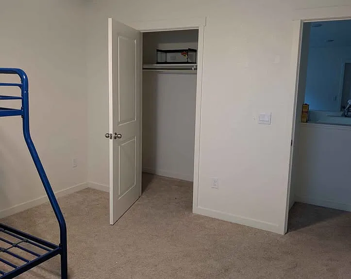 134 65th Ave #4 — Photo 3
