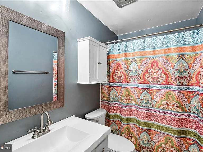 7823 Provincetown Dr — Photo 11