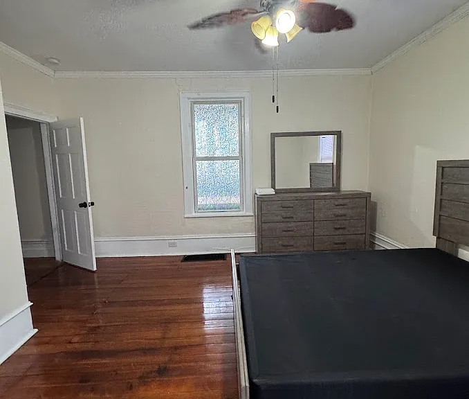 425 W Pine St — Photo 13