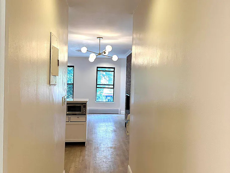 788 9th Ave #2-B — Photo 7