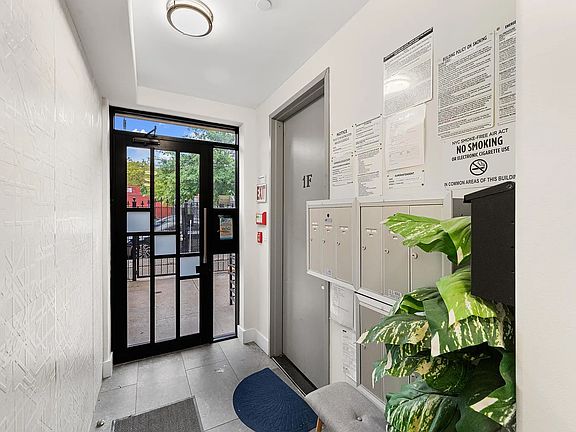 4th image of 337 Herkimer St #2F