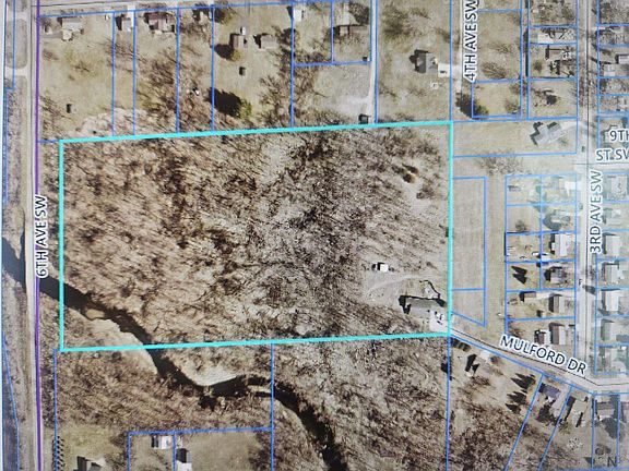 2nd image of 405 Mulford Dr