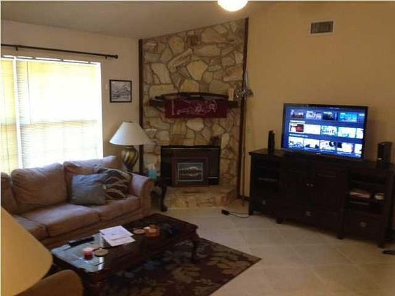 3rd image of 311 Fairwood Dr