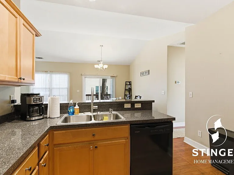 3 Kings Cross Ct — Photo 19