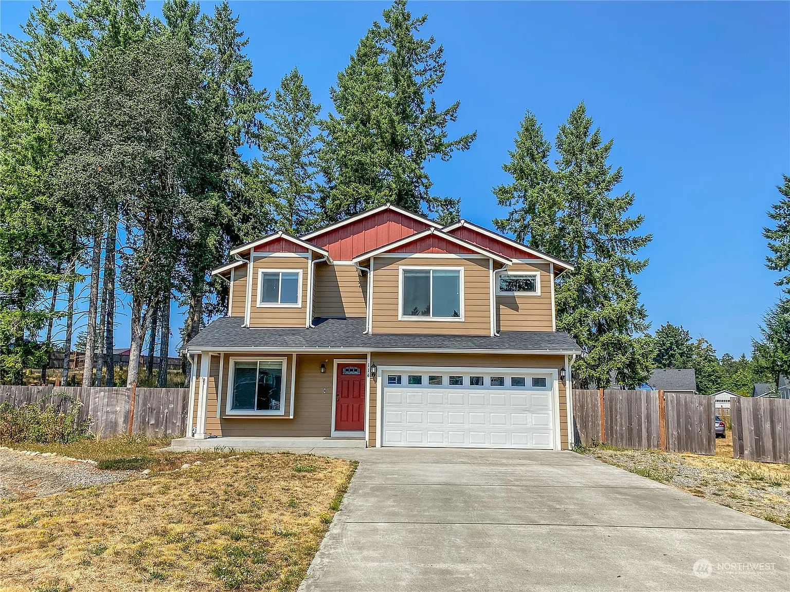 114 Lillian Lane SE photo 1