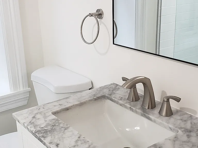 1828 Williamson St #2 — Photo 12