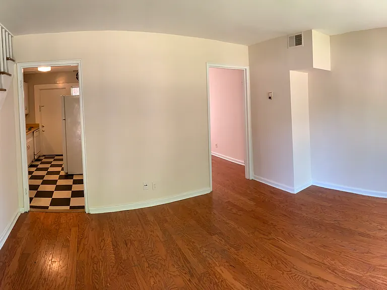 1662 Valley Ave — Photo 8
