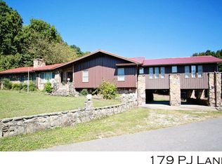 179 P J Ln, Sparta, TN 38583