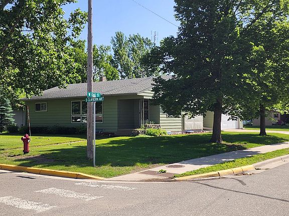 2nd image of 423 S Clayborn Ave