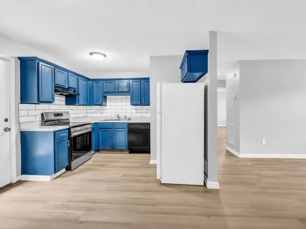 Celeste on North, 125 Berlin St, Athens, GA 30601