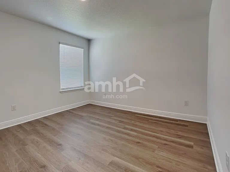 27888 Madison Green Way — Photo 17